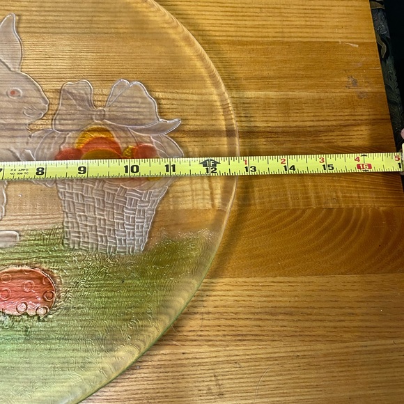 L.E.Smith Round Glass Serving Plate - Picture 6 of 6